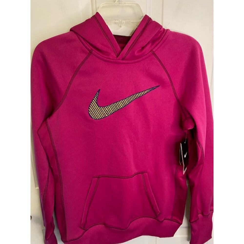 Nike Therma Fit Hoodie Fleece Women’s Sz Small NWTs